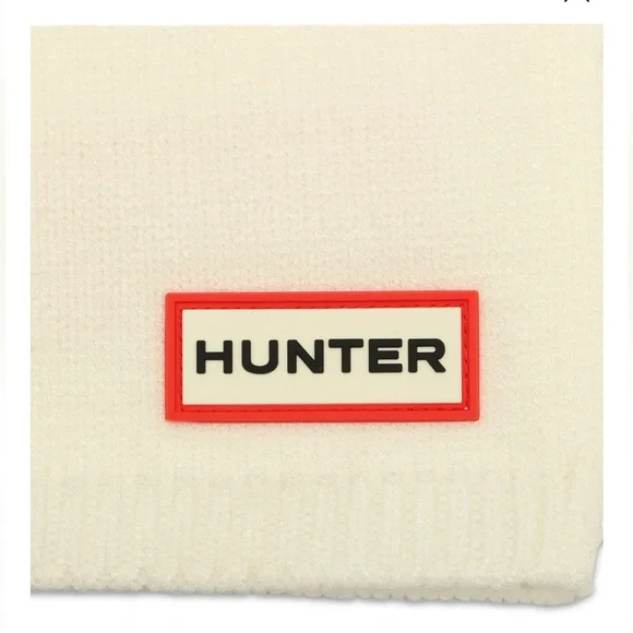 Hunter Cream White Knit Scarf - Picture 4 of 6